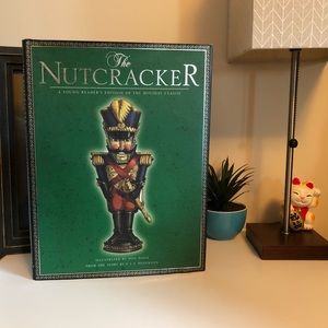 🎅 The Nutcracker picture book
